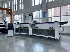 Tavolo da lavoro 4500mm profilo in alluminio 4 assi fresatrice CNC centro prezzo con <span class=keywords><strong>6</strong></span> utensili centro di lavorazione - Product Image 4