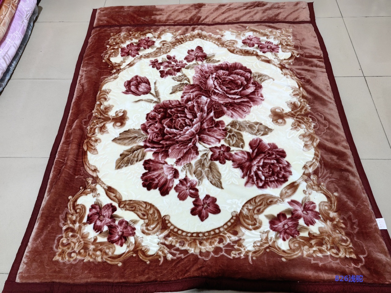 สีน้ำตาลอ่อน