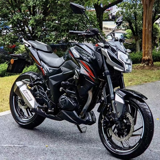 Pre-Owned Haojue DR150 150cc Gasoline Motorcycle Street Model Durable Engine Gasolian Street Motorcycle