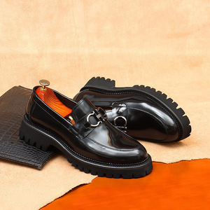 Nouvelles Bottes Classiques de Designer pour Hommes en Cuir Véritable Automne Hiver 2025 – Confortables, Imperméables, Antidérapantes, à Enfiler, pour le Travail - Product Image 4