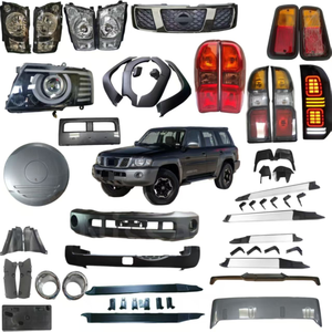 Feux arrière <span class=keywords><strong>LED</strong></span> fumés <span class=keywords><strong>4x4</strong></span> pour Nissan Patrol Y61 2004-2016, clignotants, feux <span class=keywords><strong>de</strong></span> stationnement, feux <span class=keywords><strong>de</strong></span> <span class=keywords><strong>recul</strong></span> - Product Image 4