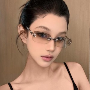 Lunettes de soleil sans monture de haute qualité, personnalisées, décorées d'étoiles, lunettes de soleil de luxe en métal, lunettes de soleil de créateur pour femmes et hommes - Product Image 2