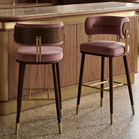 Tabouret de bar en bois de frêne massif, finition noyer rouge premium, chaise pivotante, tabouret de comptoir luxueux rembourré avec repose-pieds doré pour boutique