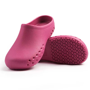 Calzado Médico Autoclavable Anno para Cuarto Limpio y Quirófano con Material TPE Impermeable - Product Image 3