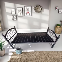 Lit double en fer en forme de cœur pour dortoir, idéal pour économiser de l'espace, pour chambre à coucher, appartement et hôtel (tailles King et Queen disponibles)