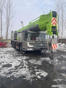 Grúa de camión usada de 100 toneladas grúa de camión usada grúa china de 100 toneladas ZTC1000V a la venta - Product Image 2