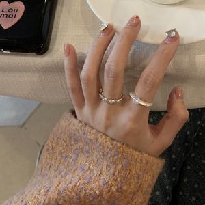 Anillo de Plata de Ley S925 con Diamantes Brillantes Dinámicos, Diseño Giratorio de Universo y Estrellas, Joyería Única de Mozambique con Planetas Alrededor - Product Image 5