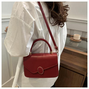 Nouveau sac bandoulière pour femme, style rétro coréen, design bicolore uni, sacoche tendance en polyester - Product Image 4