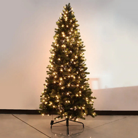 Glasfaser Künstlicher Weihnachtsbaum 1,5m 1,8m 2,1m 2,4m 2,7m 3m Vorbeleuchteter PVC PE Weihnachtsbaum für Heim Garten Feiertagsdekoration