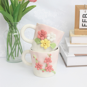 <span class=keywords><strong>Taza</strong></span> de Café de Cerámica Floral Hecha a Mano en 3D - <span class=keywords><strong>Taza</strong></span> de Estilo Ins de Alta Belleza con <span class=keywords><strong>Rosa</strong></span> en Relieve en Degradado <span class=keywords><strong>Rosa</strong></span> <span class=keywords><strong>Pastel</strong></span> - Product Image 5