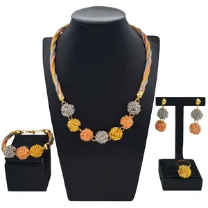 玉来批发便宜的18k迪拜镀金珠宝设计高品质彩色珠子项链，适合女性订婚礼物