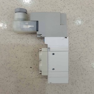 Weber Hydraulics EEPDRDS3-05-175-5-24V <b>Solenoid</b> <b>Valve</b> Hydraulic Cylinder - Product Image 2