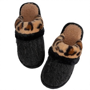 Pantuflas Personalizables con Logotipo, Nuevas y Modernas, con Diseño de Garras de Oso, de Felpa Suave, con Parches, para Verano - Product Image 4