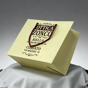 <span class=keywords><strong>Bolsas</strong></span> de Papel Color Crema con Logotipo Personalizado y Asas de Cuerda, <span class=keywords><strong>Bolsas</strong></span> de Papel para Empaque al por Mayor, <span class=keywords><strong>Bolsas</strong></span> de Papel Ecológicas para Mercancías - Product Image 2