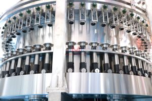 Hơn 15 năm kinh nghiệm sản xuất máy rót bia chai thủy tinh đa định dạng 4 trong 1 tự động cho dây chuyền rót bia lúa mì - Product Image 4