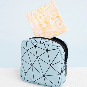 Bolsa de Almacenamiento de Toallas Sanitarias Portátil, Plegable, de Gran Capacidad, con Cierre de Cremallera, Material PU, Superventas Transfronterizo, para Estudiantes de Secundaria - Product Image 3