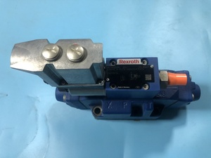 R901261979 3DREME16P-7X/100YG24K31A1V REDUCTOR - Product Image 3