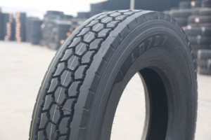 Neumáticos Radiales Sin Cámara Nuevos 11R22.5 11R24.5 para Camión y Autobús, Resistentes al Desgaste, de Larga Duración, para Carga Pesada, Venta al Por Mayor - Product Image 3