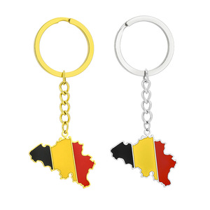 Venta al por mayor estilo étnico de acero inoxidable Billy mapa bandera colgante llavero oro país bandera joyería en material de aleación - Product Image 5