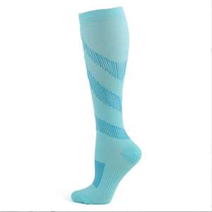 Calcetines <span class=keywords><strong>de</strong></span> <span class=keywords><strong>fútbol</strong></span> <span class=keywords><strong>de</strong></span> alta calidad, calcetín <span class=keywords><strong>de</strong></span> alta calidad, modelo <span class=keywords><strong>2023</strong></span>, venta al por mayor - Product Image 4