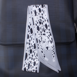 Primavera e l'estate di nuovo stile animale di stampa collo capo della decorazione delle Donne Wrap Fazzoletto Piccola Piazza Raso di seta delle signore della sciarpa - Product Image 4