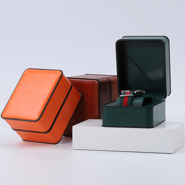 Premium Square Eco-Friendly Water Resistant Men's Watch Storage Box Embossed Luxury Single PU Leather Custom Logo OEM Packaging