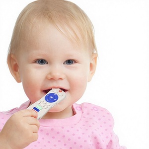 Giocattolo da Dentizione per Neonati Senza BPA Sicuro per l'Educazione Precoce Forma di Telecomando in Silicone Morbido Regalo per Bambini - Product Image 1