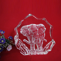 MH-10083 trophée iceberg cristal éléphant