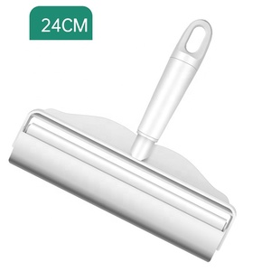 Wholesale Extendable Long Handle Sticky <b>Large</b> Lint <b>Rollers</b> for Pet Hair Floor Carpet Couch with 60 Sheets Refills - Product Image 3