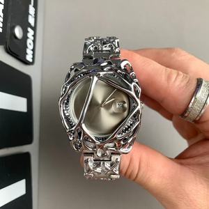 Orologi al quarzo con Logo personalizzato Y2K Vintage con quadrante di grandi dimensioni per uomini <span class=keywords><strong>Spider</strong></span> Web veleno alieno Design - Product Image 3