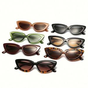 Gafas de Sol de Moda 2022 con Logotipo Personalizado, Montura Grande, Color Verde Oliva, Gafas de Sol de Ojo de Gato Coloridas para Mujer - Product Image 4