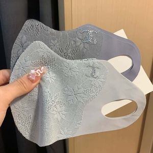 Máscara de encaje con protección solar, estilo brocado de imitación, con gancho para la oreja, protección UV para primavera y verano - Product Image 2