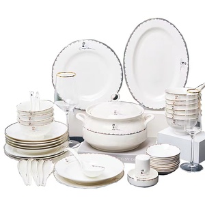 Jingdechen conjunto de louças, conjunto de tigelas e placas de cerâmica douradas de cisne e potes de cerâmica - Product Image 1