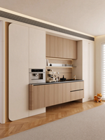 Armoire à vin en bois de style crème |   Bar à eau intégré, créant un coin bien-être à la maison
