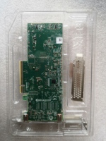 9500-16i 12 Gb/s 16 puertos (2*4,0) PCIe x8 Gen 50077 Tri-Mode SAS HBA 05-05-03