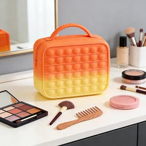 Sacs à bandoulière en silicone de style japonais personnalisés, mignons et tendance, pour cosmétiques et étuis – Vente chaude - Product Image 6