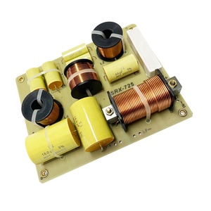 ตัวแบ่งความถี่แบบพาสซีฟสำหรับลำโพง SRX-725 รุ่น Oule ผลิตเพื่อใช้งานกับลำโพงวูฟเฟอร์สองตัวและทวีตเตอร์หนึ่งตัว ใช้ได้กับตู้ลำโพง SRX725 - Product Image 1
