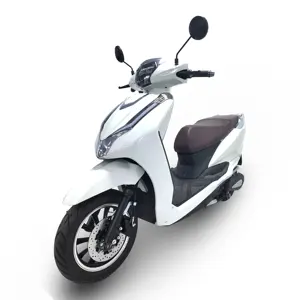 Venda Quente Motocicleta Mobilidade CKD elétrica potente 1200w Scooter elétrica de 12 polegadas roda rápida