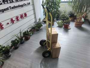 Carretilla de Mano Metálica con 2 Ruedas Antipinchazos, Tamaño del Marco 1150x580x450mm - Product Image 4