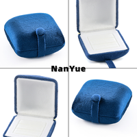 Boîte à bague carrée en velours avec bouton-pression, coffret cadeau de luxe pour fiançailles, demande en mariage, mariage, couple, logo personnalisé, mini, portable, de poche