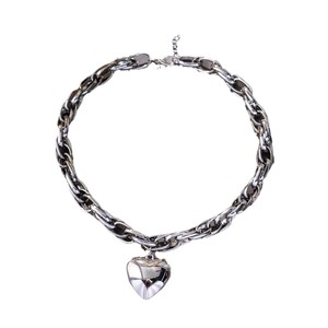 Vendita calda personalizzabile traforata croce Punk Rock Choker collana Choker di Halloween in lega placcata in oro ciondolo grande cuore d'amore da donna - Product Image 1