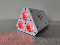 Projecteur LED RGBW 3-en-1 triangulaire à batterie, idéal pour les mariages, les fêtes d'anniversaire et les scènes de KTV
