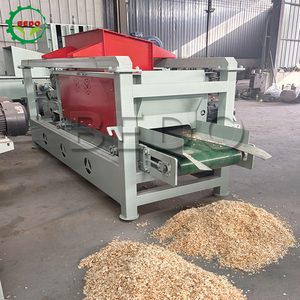 Zapfwellengetriebene Holzspäne-Maschine Tierstreu-Linie mit Kernkomponente Motor zum Verkauf - Product Image 6