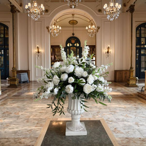 Sfondo Personalizzabile per Matrimoni <span class=keywords><strong>con</strong></span> Sfera di <span class=keywords><strong>Fiori</strong></span> Artificiali Verdi e Bianchi, Decorazione Altamente Realistica <span class=keywords><strong>con</strong></span> <span class=keywords><strong>Fiori</strong></span> Bianchi - Product Image 6