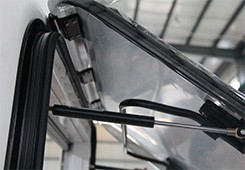 Accessoires camping-car cadre supérieur en aluminium lucarne de toit 700*500mm pour RV caravane Conversion <span class=keywords><strong>Van</strong></span> remplacement - Product Image 6