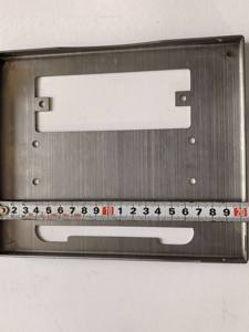 Plaque de base pour support de pied - 21x17cm, dimensions latérales 2cm et 3.2cm, style à ouverture étroite avec aimants - Product Image 1