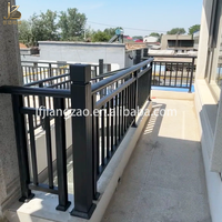 Moderne Design-Treppengeländer aus Aluminium für den Innen- und Außenbereich, Balkongeländer, Villengeländer und Treppengeländer.