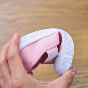 أحذية قماشية متعددة الألوان للأطفال ، أحذية قماشية للأطفال بالجملة ، أحذية مشي جيدة التهوية ، أحذية قماشية للمدرسة للأطفال - Product Image 3