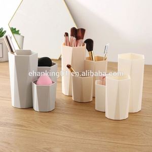 Boîte de rangement pour pinceaux de maquillage à 3 compartiments, support pour vernis à ongles et cosmétiques, organiseur de table pour outils de maquillage et stylos L0121/1 - Product Image 3