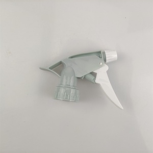 Pompe pulvérisatrice à gâchette en plastique pour bouteilles - Product Image 3